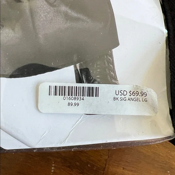 Spirit Halloween | Angel Of Darkness girls costume - Picture 11 of 12